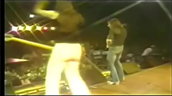 Pertunjukan Langsung U.f.o. Yang Mengguncang Tahun 1970