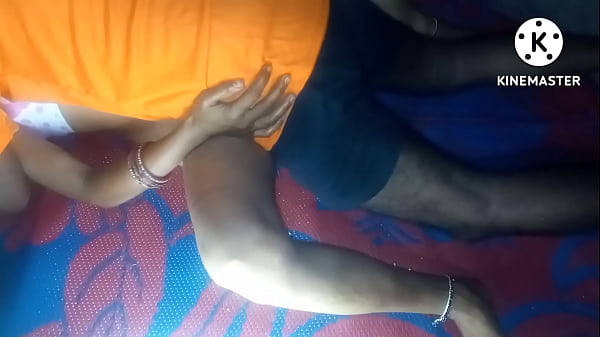 Desi Bhabhi Yang Menggoda Dan Haus Akan Nafsu