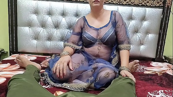Bhabhi Desi Yang Nakal Mengulum Batang Dever Di Mulut Dan Dijejol Di Pantatnya – Rekaman Audio Ranjang Hindi Yang Paling Menggairahkan
