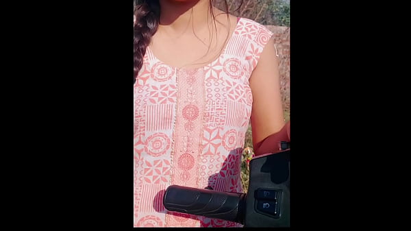 Desi Randi Ko Sadak Se Pakad Kar Zor Zor Se Choda