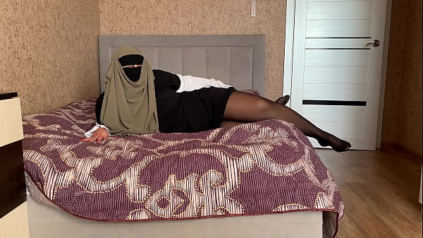 Wawancara Panas Khalifa Turki Di Casting Porno Berujung Penuh Sperma Di Dalam Vaginanya