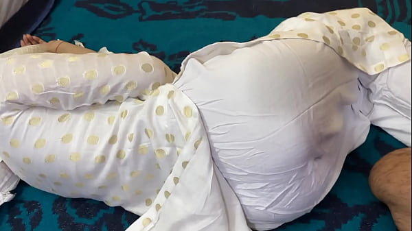 Sardarni Punjabi Janda Aur Uska Beta: Garam Garam Mohabbat Ki Kahani Full Hd Mein