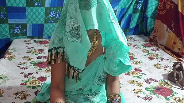 ससुर ने बहू को कमरे में बुलाकर उसकी चुदाई की तैयारी की और बहू उसका लंड पकड़कर मचल उठी
