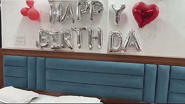 Bhabhi Ka Birthday Surprise: Dever Ko Apni Chut Bhent Mein Di