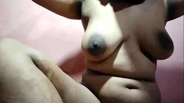 Istri India Yang Menggoda