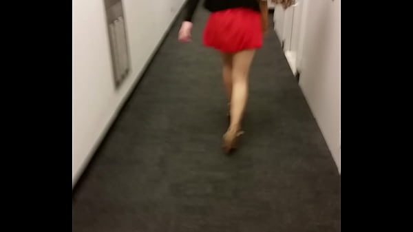 Gadis Asia Menggoda Dengan Rok Mini Yang Sengit Bagian 2