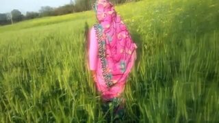 Video Panas Pasangan Mesra Bercinta Di Ladang Punjab