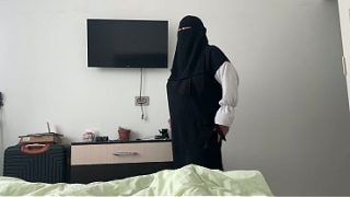 Ibu Tiri Arab Yang Tak Pernah Puas, Haus Sperma Di Vagina