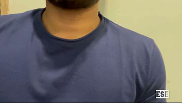 Ibu Teman Dekatku Terlalu Seksi Sampai Tak Tertahankan