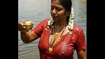 Desi Bhabhi Ai, Bikin Lo Makin Pengen Nyicipin Sensasi Panasnya.