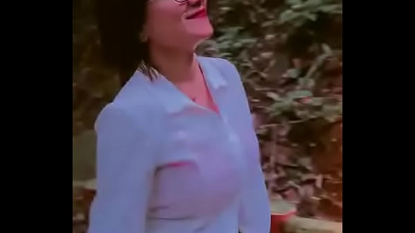 Desi Cewek Babita, Siap Bikin Loe Tegang Dari Pandangan Pertama.