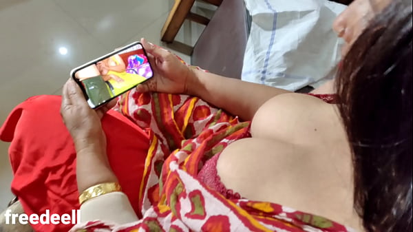 Tante Tiri Lagi Nonton Bokep, Jelas Suara Hindi, Bikin Makin Panas.