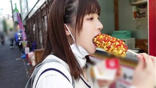 韓国好きな今どき女子高生と韓流デート、はみ出る陰毛がたまらない未処理マ●コ。モチ肌が輝くピストンで奥までズンズン、思考停止寸前の快楽。