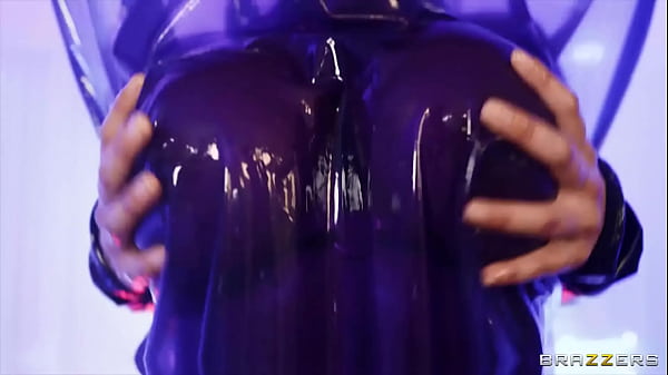 Download Video Hot Brazzers Cum Thru 4 Gratis Di Zzfull.com/thr