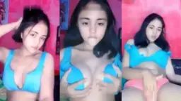 Ayu Sabrina, Cewek Sange Dengan Bibir Merah Basah Yang Menggoda.