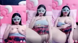 Bintang Baru Lagi Colmek, Bikin Ngilu Liatnya.