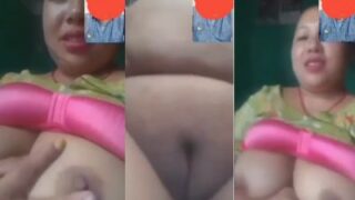 Ibu Montok Bugil Total Pas Call Sex, Keliatan Semua Bagian Basah.