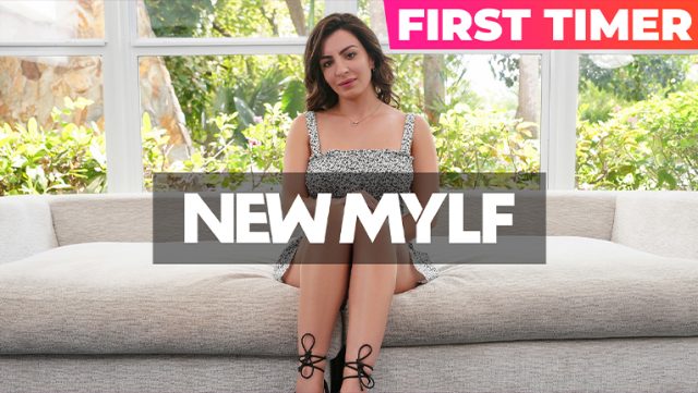 Mylf – Ngejar Mimpi Baru, Sambil Nungging Nikmatin