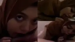 Sepongan Cewek Hijab Manis Yang Bikin Pengen Gigit Bibir.