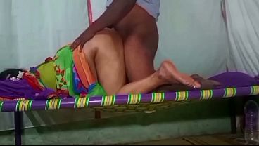 Desi Saree Aunty Doggy Style Di Rumah Sendiri, Bikin Makin Panas
