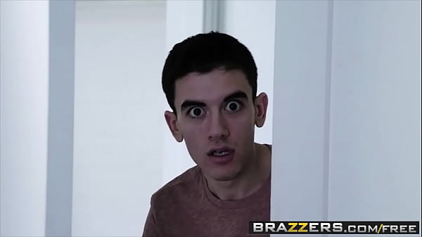 Nonton Trailer Hot Brazzers: Ibu-ibu Nakal Ngesot Bareng Kontol Kencang (kendall Woods, Nino Polla)