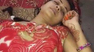 Pengantin Baru Desa, Memek Mulus Siap Digoyang