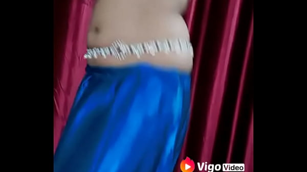 Gadis Vigo India Bikin Ngiler, Goyangannya Bikin Pengen Gigit Bibir