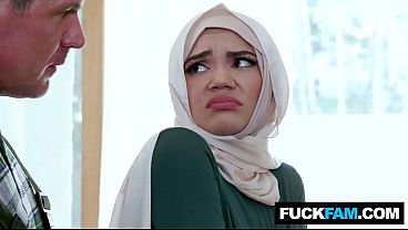 Gila! Cewek Hijab Manis Ngewe Perdana Bareng Tukang Ledeng Naudi Nala, Jason Sarcinelli