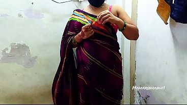 Goyang Hot Bhabhi India Pake Saree Basah, Ngegas Di Ranjang.