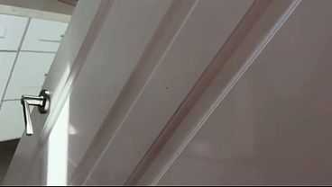 Ibu Tiri Montok Penuh Rahasia Nafsu Tersembunyi, Lauren Phillips, Fantasi Rumah Tangga Panas Sama Scott Stark.