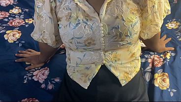 Nagma Bhabhi Ke Rainy Season Mein Chudai Ka Maza Lo, Hindi Aawaz, Sexy Aur Garam Xxx Video.