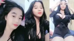 Babyuh Cindo Pake Lingerie Hitam, Goyang Hot Live Bikin Makin Tegang