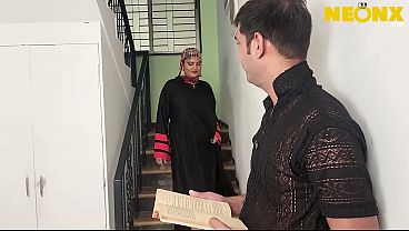 Arab Bhabhi Main Client Ke Saath Chudai Karte Hue