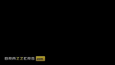 Ngentot Memek Ravyn Alexa Di Brazzers, Masuk Xvpromo Di Situs Resmi Biar Dapet Diskon