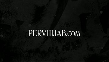 Ibu Tiri Muslim Ngajarin Anak Tiri Arab Ngewe Panas – Chloe Amour, Mira Luv, Arin Jones